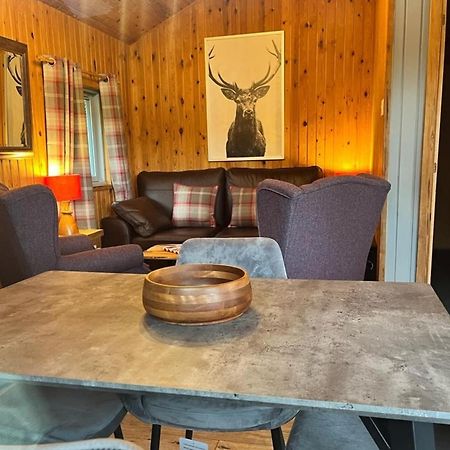 Milton Bay Luxury Lodge Wrapped In Exceptional Scenery Morenish 외부 사진