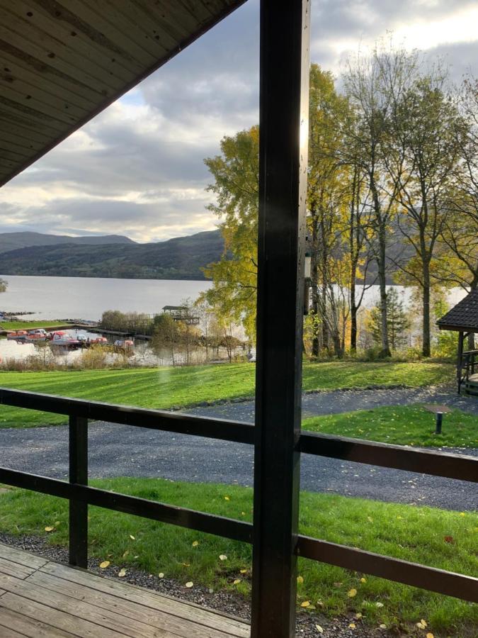 Milton Bay Luxury Lodge Wrapped In Exceptional Scenery Morenish 외부 사진